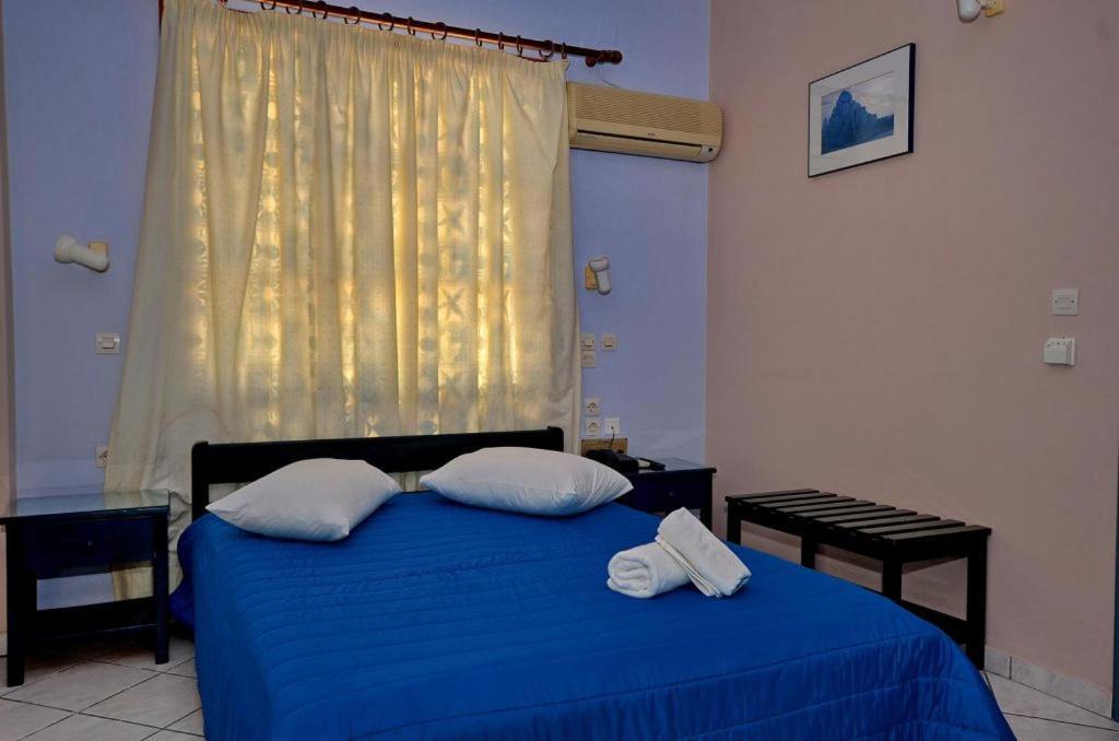 Hotel Magda Agia Marina  エクステリア 写真