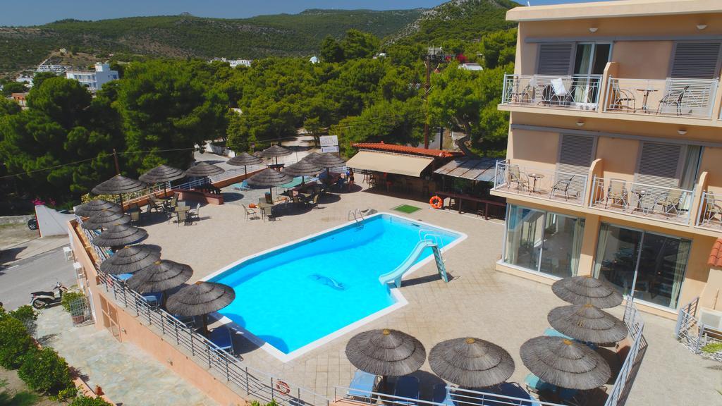 Hotel Magda Agia Marina  エクステリア 写真
